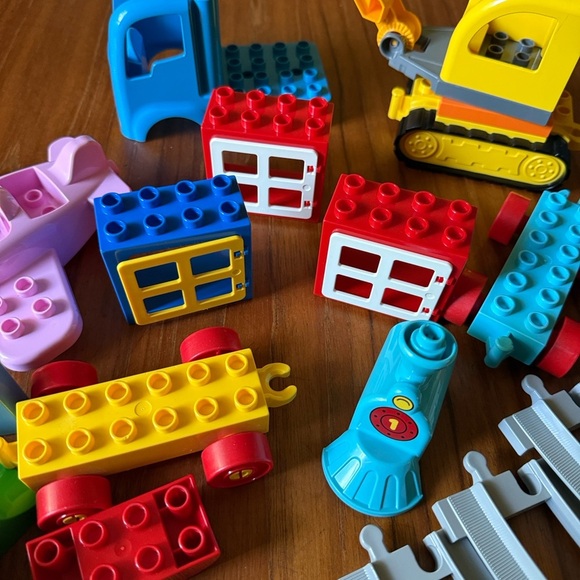 Lego Duplo Train Construction Cars Airplane Transportation Extra Pieces Set - Picture 3 of 8